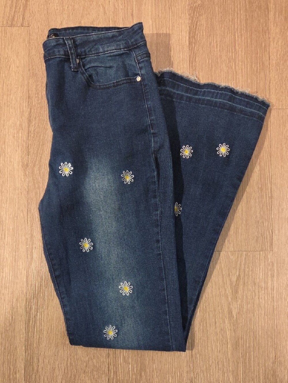 Hot Kiss Flare Jeans with Daisy Embroidery